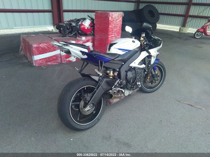 2014 YAMAHA YZFR6 JYARJ16E9EA030432