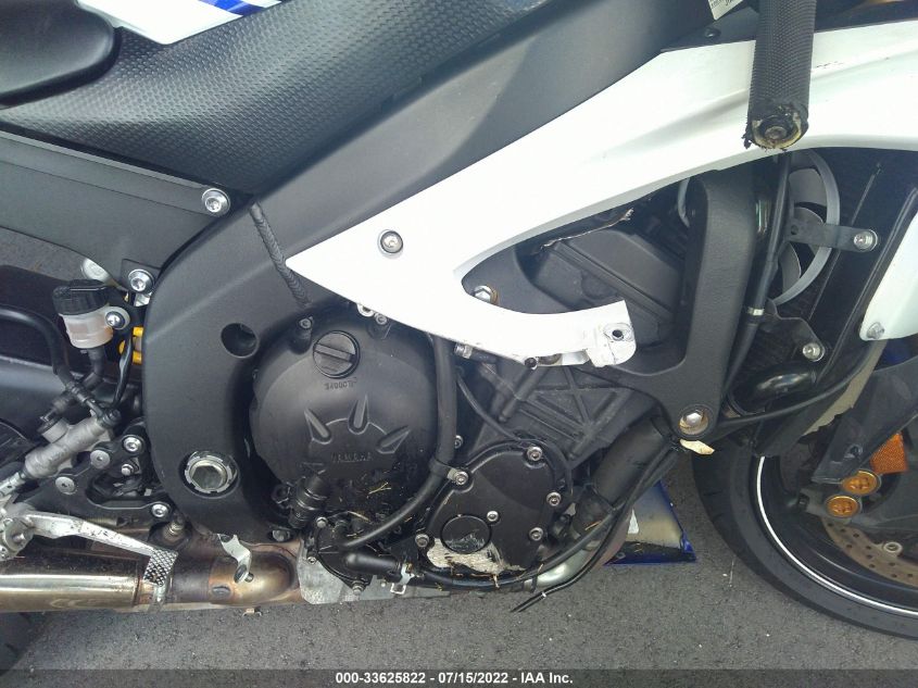 2014 YAMAHA YZFR6 JYARJ16E9EA030432