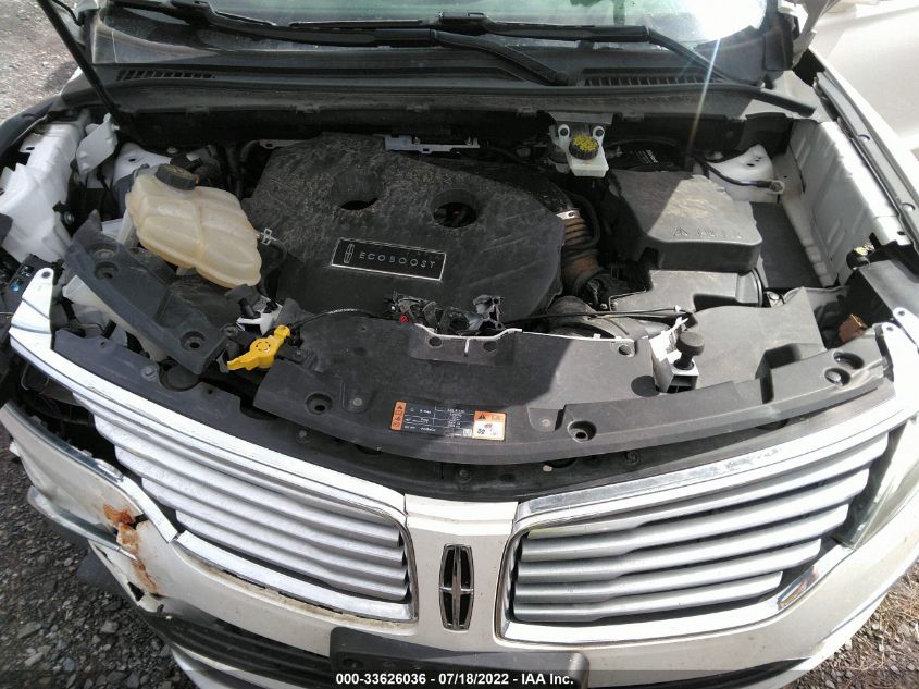 2016 LINCOLN MKC PREMIER 5LMCJ1D97GUJ19443