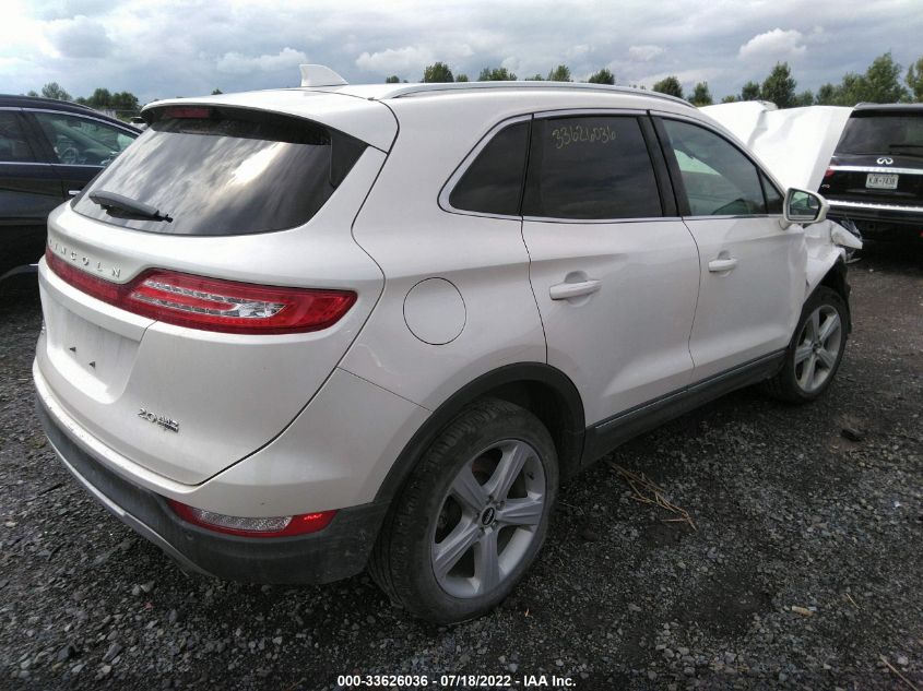 2016 LINCOLN MKC PREMIER 5LMCJ1D97GUJ19443