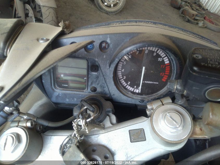 2002 HONDA CBR1100 XX JH2SC35092M500252