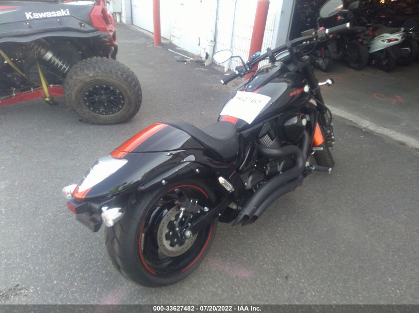 2018 SUZUKI VZR1800 JS1VY53A0J2100051