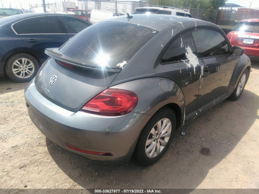 2018 VOLKSWAGEN BEETLE S/COAST 3VWFD7AT7JM709603