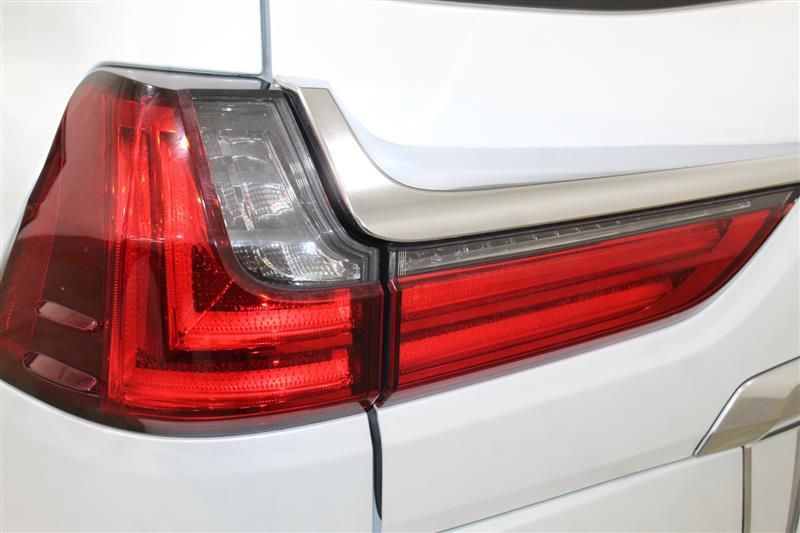2018 LEXUS LX LX 570 JTJHY7AX6J4263472