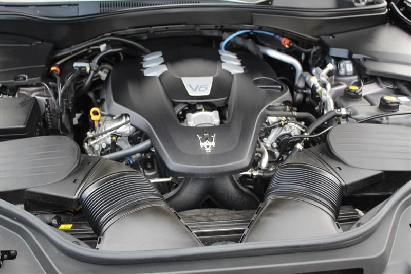 2021 MASERATI LEVANTE SPORT ZN661XUS1MX372728