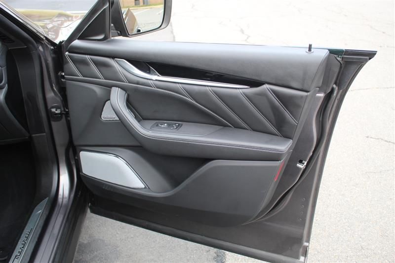 2021 MASERATI LEVANTE SPORT ZN661XUS1MX372728