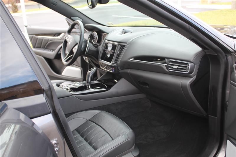 2021 MASERATI LEVANTE SPORT ZN661XUS1MX372728