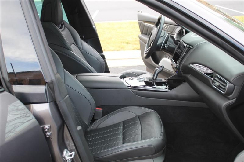 2021 MASERATI LEVANTE SPORT ZN661XUS1MX372728