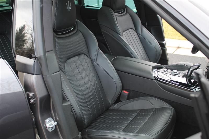 2021 MASERATI LEVANTE SPORT ZN661XUS1MX372728