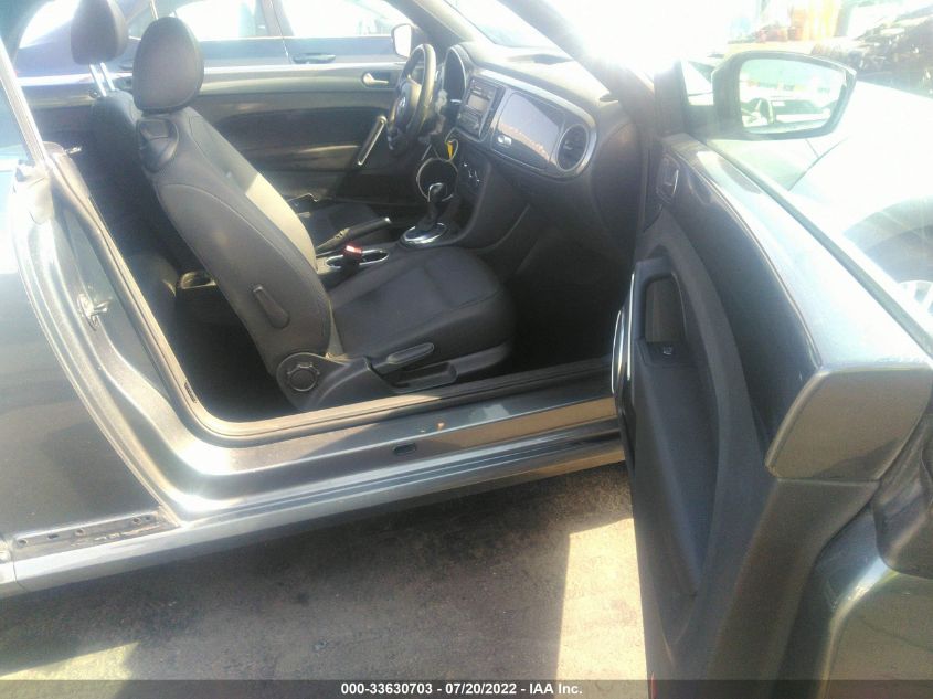 2013 VOLKSWAGEN BEETLE CONVERTIBLE 2.5L 3VW5P7AT7DM826234