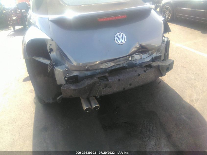 2013 VOLKSWAGEN BEETLE CONVERTIBLE 2.5L 3VW5P7AT7DM826234