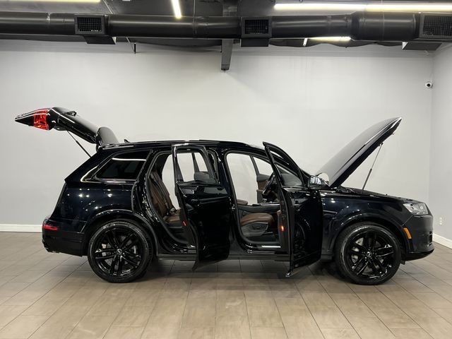 2017 AUDI Q7 PRESTIGE WA1VAAF70HD040493