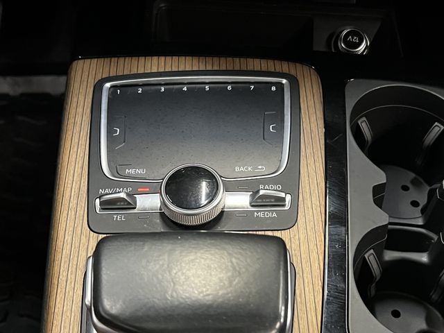 2017 AUDI Q7 PRESTIGE WA1VAAF70HD040493