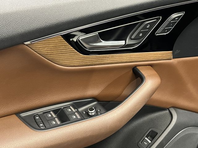 2017 AUDI Q7 PRESTIGE WA1VAAF70HD040493