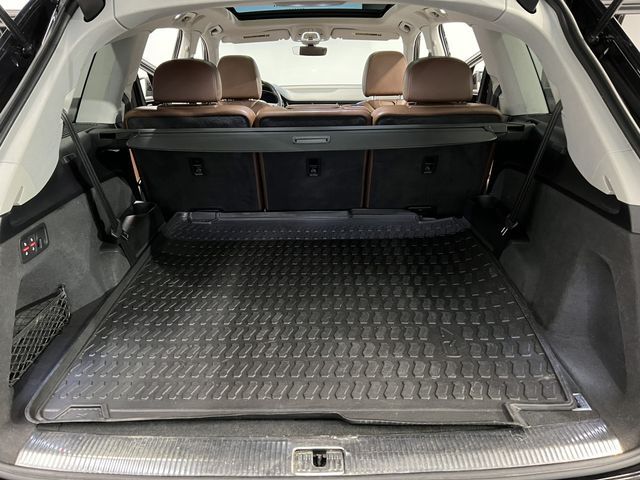 2017 AUDI Q7 PRESTIGE WA1VAAF70HD040493