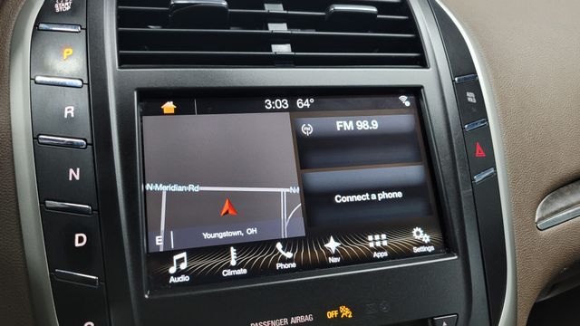 2017 LINCOLN MKC RESERVE 5LMCJ3D93HUL04974