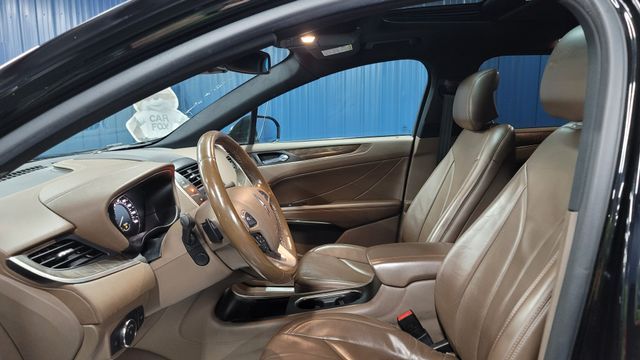 2017 LINCOLN MKC RESERVE 5LMCJ3D93HUL04974