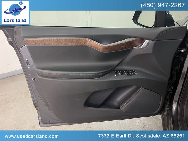 2019 TESLA MODEL X 5YJXCBE26KF189690