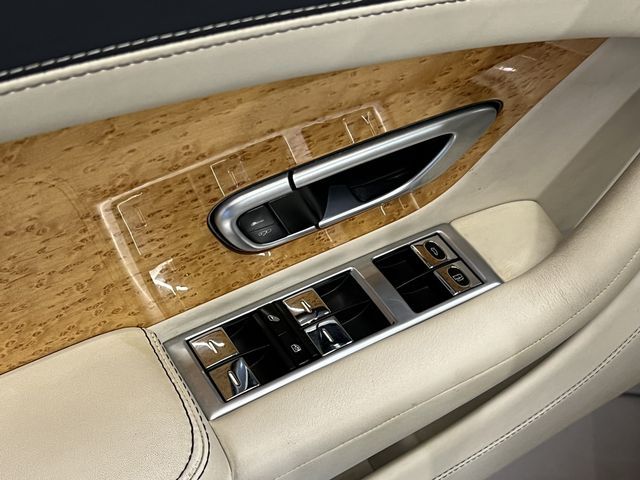 2013 BENTLEY CONTINENTAL GT V8 SCBGT3ZA5DC083452