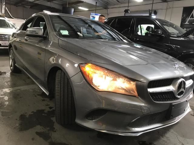 2018 MERCEDES-BENZ CLA CLA 250 WDDSJ4EB5JN679880