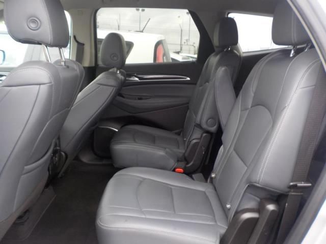 2021 BUICK ENCLAVE ESSENCE 5GAEVAKW1MJ144107