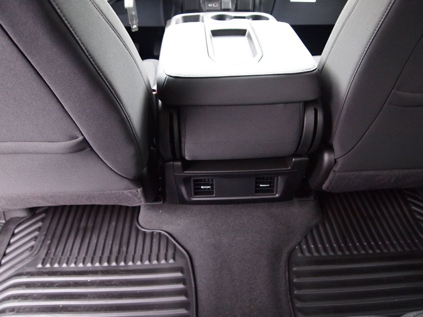 2022 CHEVROLET SILVERADO LTD K1500 CUSTOM 1GCPYBEK1NZ141806