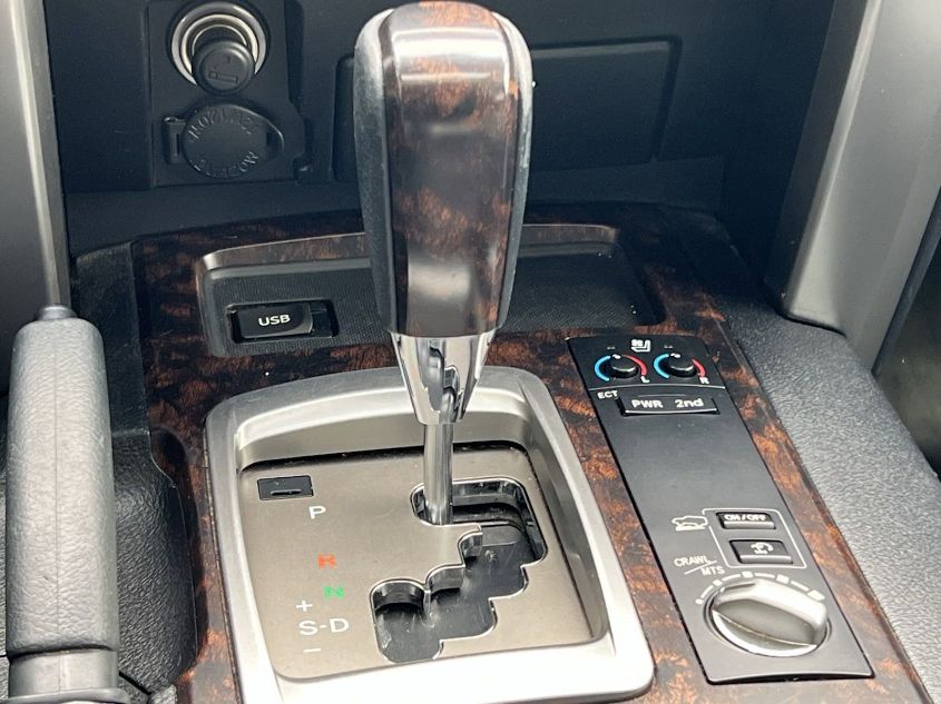 2014 TOYOTA LAND CRUISER JTMHY7AJ8E4023442