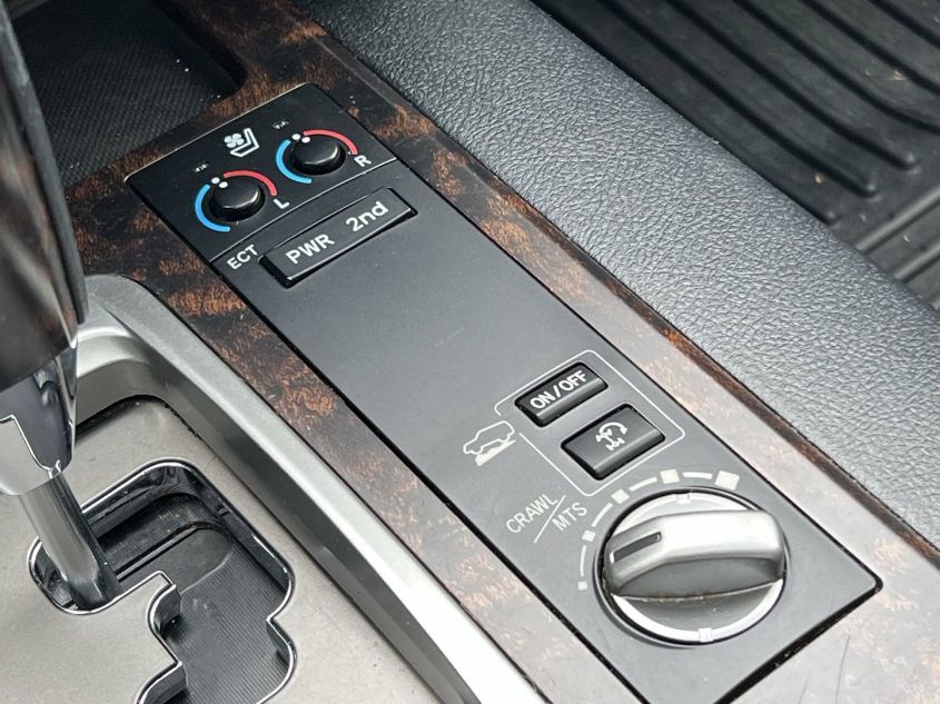 2014 TOYOTA LAND CRUISER JTMHY7AJ8E4023442