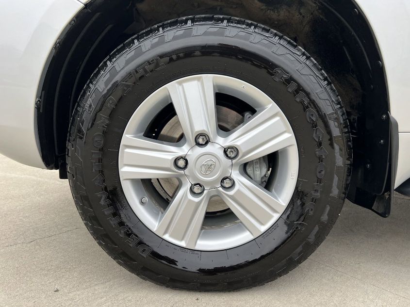 2014 TOYOTA LAND CRUISER JTMHY7AJ8E4023442