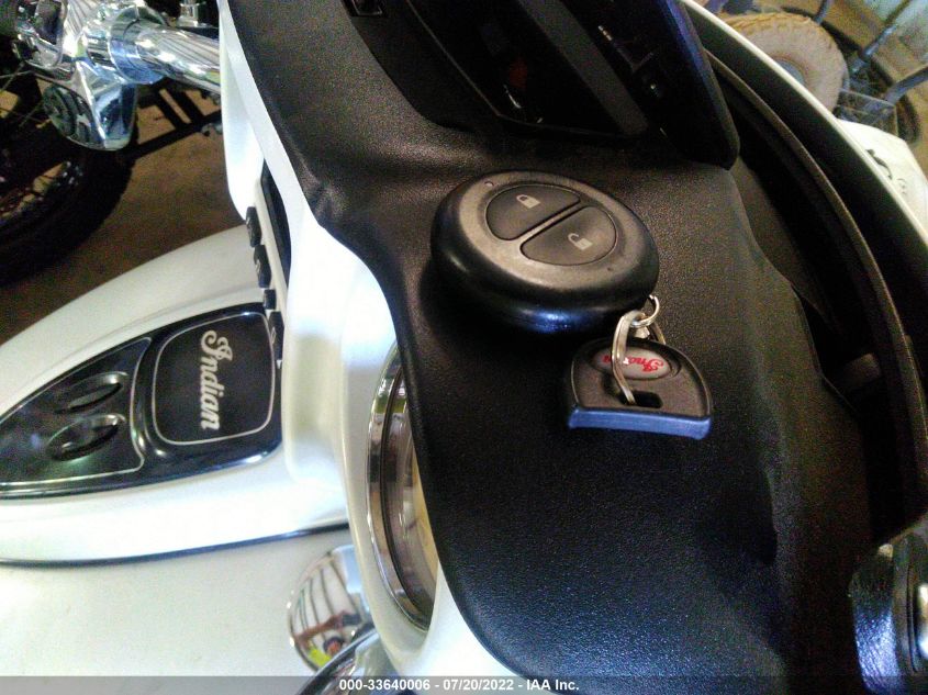 2017 INDIAN MOTORCYCLE CO. CHIEFTAIN 56KTCAAA8H3347114