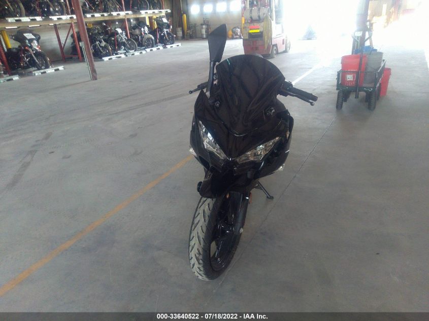2018 KAWASAKI EX400 JKAEXKH19JDA13329