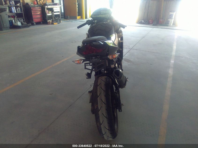 2018 KAWASAKI EX400 JKAEXKH19JDA13329