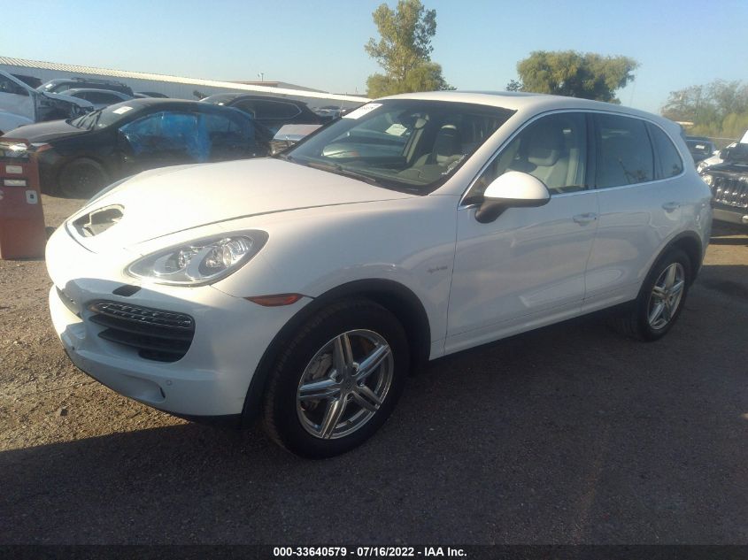 2013 PORSCHE CAYENNE S HYBRID WP1AE2A20DLA15697