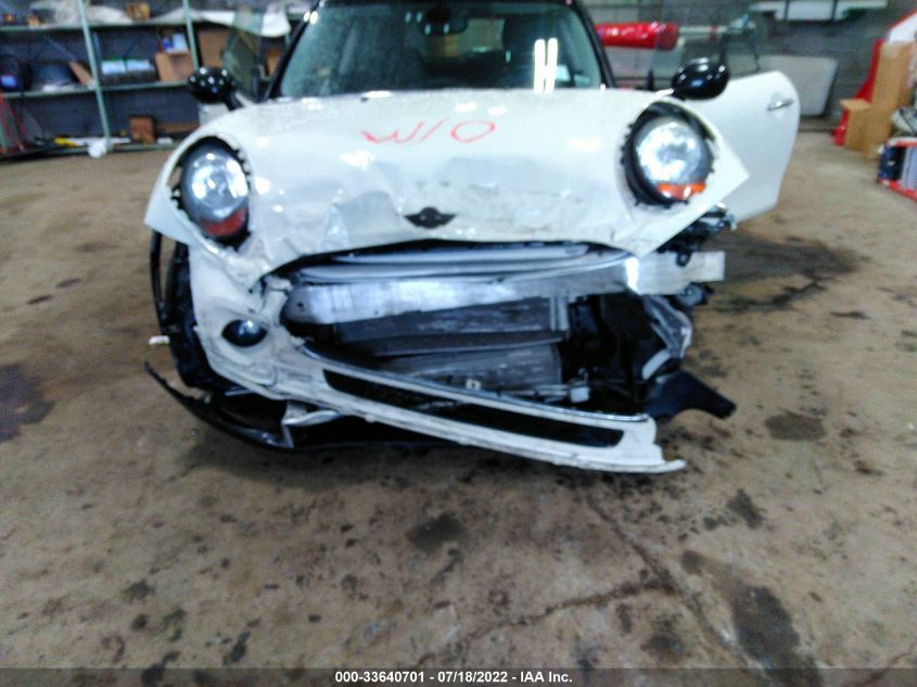 2015 MINI COOPER HARDTOP WMWXM5C59FT974278