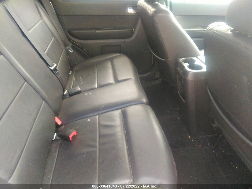 2010 FORD ESCAPE VIN: 1FMCU9EGXAKC13700