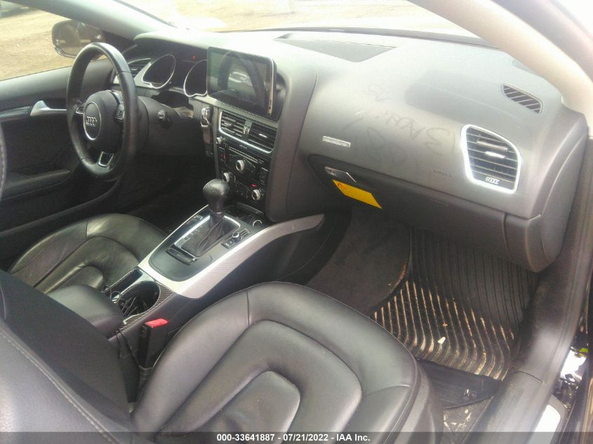 2013 AUDI A5 PREMIUM WAUCFAFR8DA008061