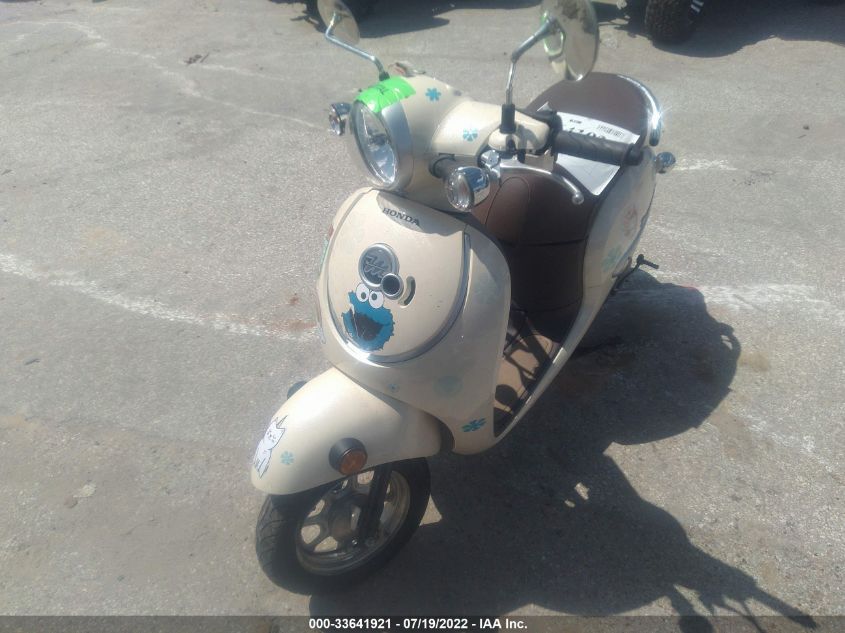2019 HONDA NCW50 JH2AF7718KK301642