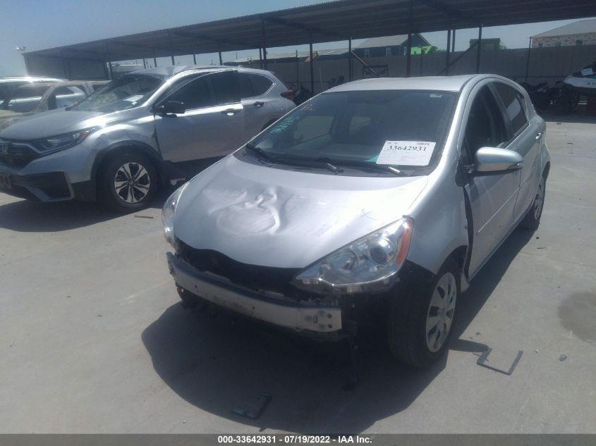 2013 TOYOTA PRIUS C JTDKDTB30D1556945
