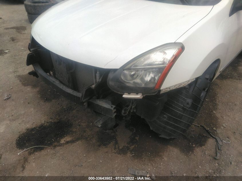2015 NISSAN ROGUE SELECT S JN8AS5MT8FW158094