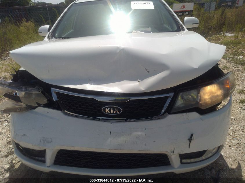 2013 KIA FORTE 5-DOOR SX KNAFW5A31D5745649