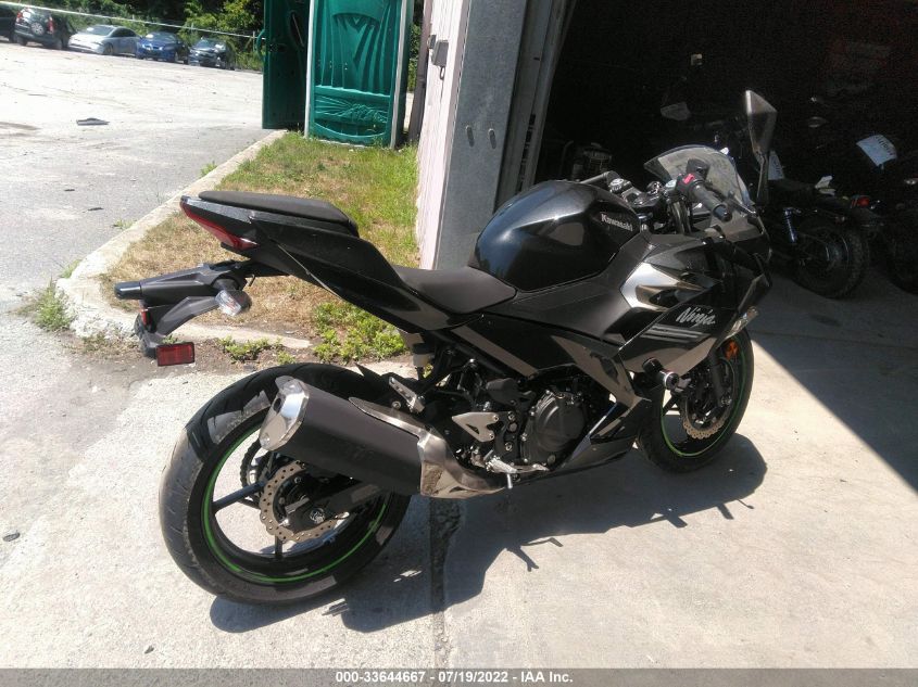 2022 KAWASAKI EX400 JKAEXKH16NDAH8432