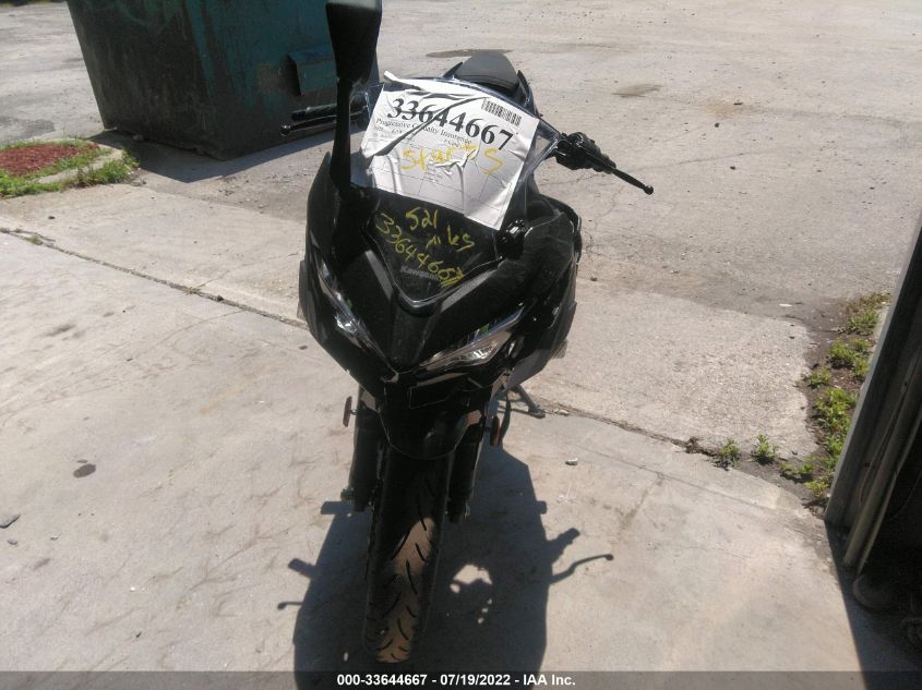 2022 KAWASAKI EX400 JKAEXKH16NDAH8432