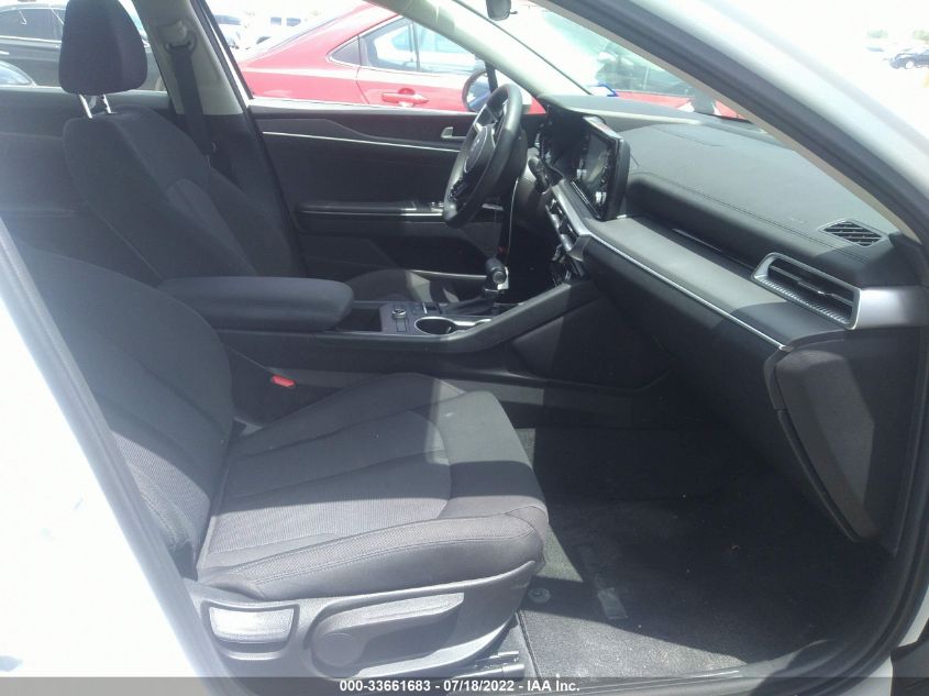 2022 KIA K5 LXS 5XXG14J29NG145093