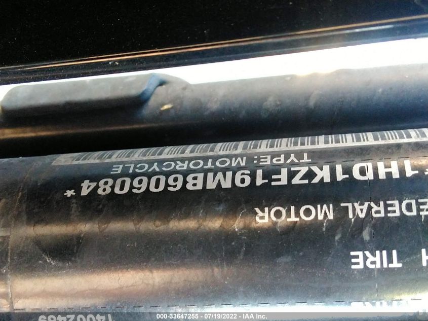2021 HARLEY-DAVIDSON FLTRK 1HD1KZF19MB606084