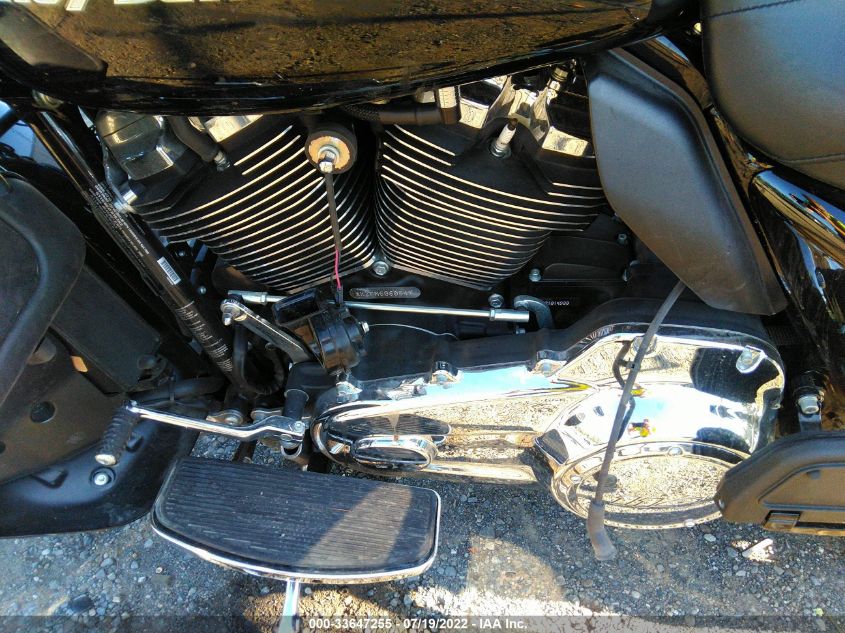 2021 HARLEY-DAVIDSON FLTRK 1HD1KZF19MB606084