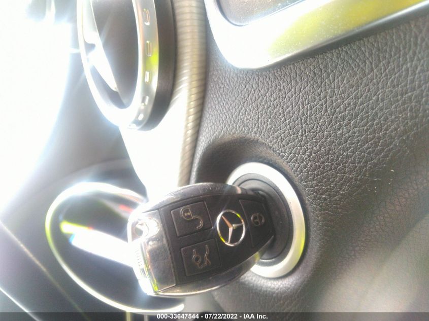2015 MERCEDES-BENZ GLA-CLASS GLA 250 WDCTG4GB6FJ105730