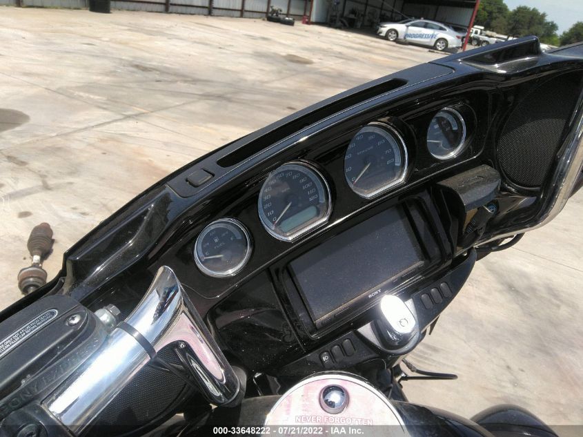 2015 HARLEY-DAVIDSON FLHTKL ULTRA LIMITED LOW 1HD1KKL13FB658874