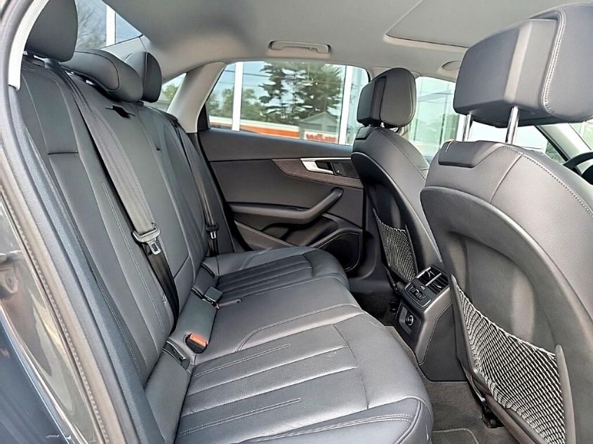 2018 AUDI A4 PREMIUM/TECH PREMIUM WAUKMAF4XJN019508