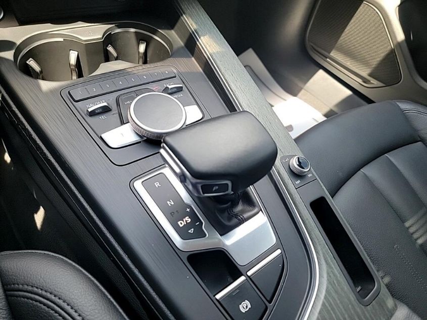 2018 AUDI A4 PREMIUM/TECH PREMIUM WAUKMAF4XJN019508