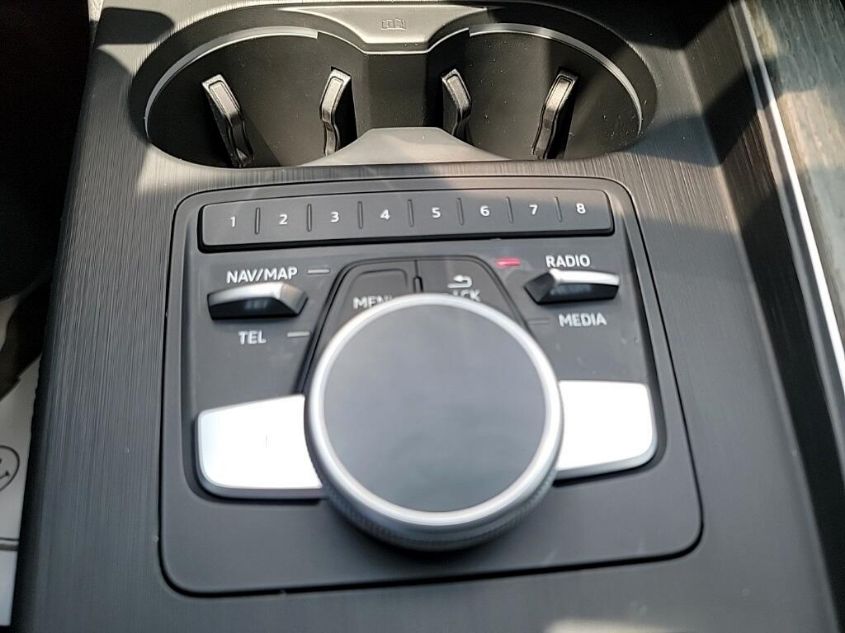 2018 AUDI A4 PREMIUM/TECH PREMIUM WAUKMAF4XJN019508